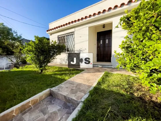 Venta Casa 2 Dormitorios Las Piedras Canelones