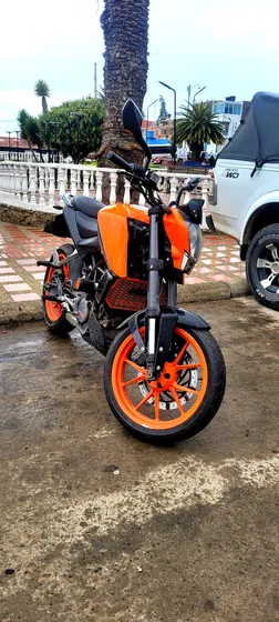 Duke 200 En Buen Estado Negociable