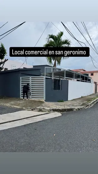 Venta De Casa De Esquina En San Geronimo