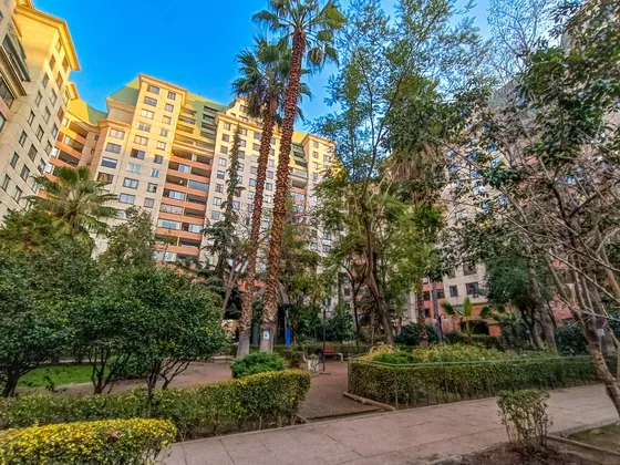 Disfruta En El Oasis De Las Condes! 4 Dorm 3 Baños