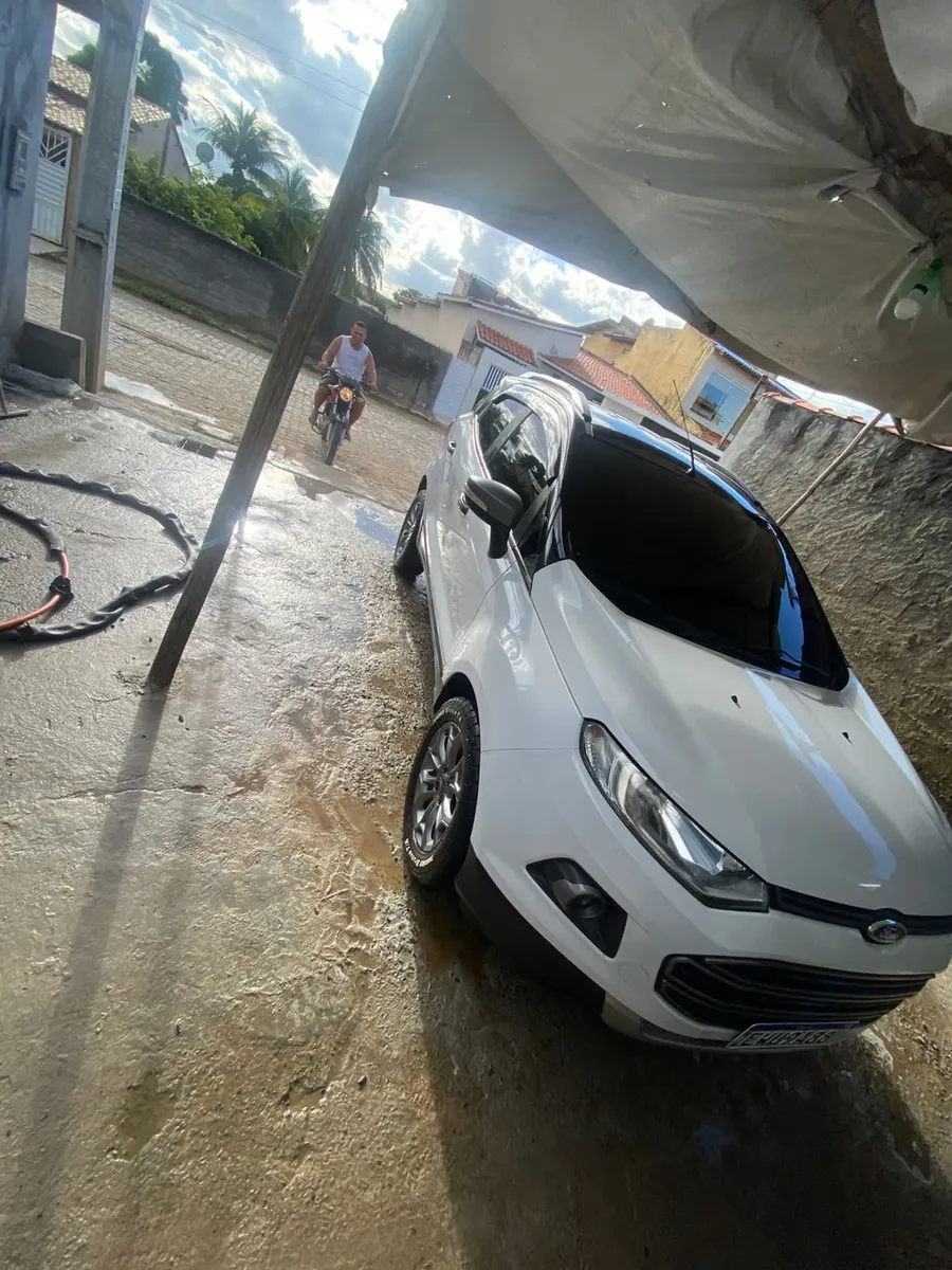 Ford Ecosport 2014 1.6 16v Freestyle Flex 5p — foto 4