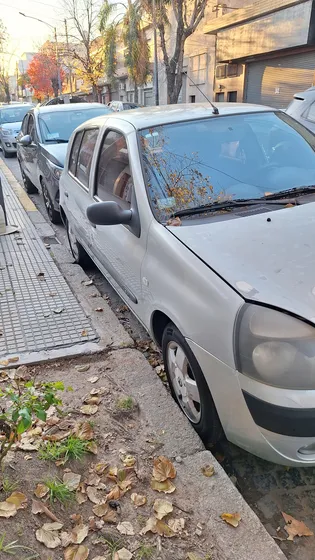 Renault Clio 1.6 Privilege 5 P