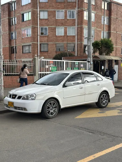Chevrolet Optra 1.4 L
