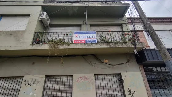 Venta De Departamento En Burzaco.2 Dorm.s/av.h.yrigoyen. 4 Cdras Estac Excel.ubicacion. Oportunidad 