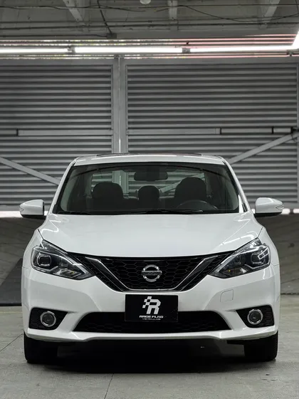 Nissan Sentra 1.8 B17 Fl Sr