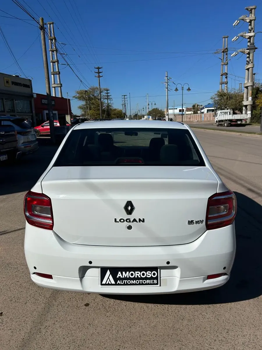 Renault Logan 1.6 Privilege 105cv565885098494545923