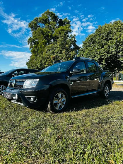Renault Duster Oroch 2.0 Outsider Plus