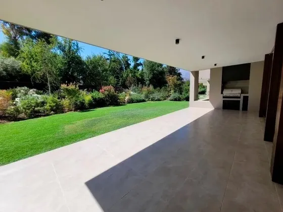 **duplex Nuevo** Patio Privado**