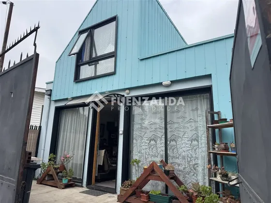 Casa En Venta De 2 Dorm. En Quilpué
