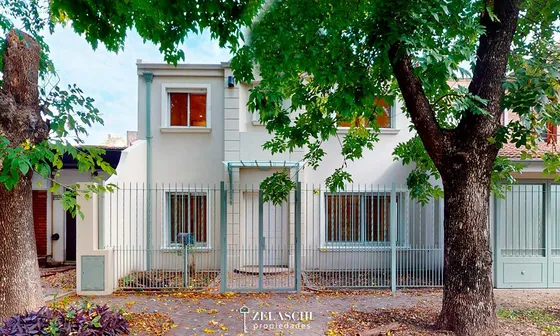 Casa En Venta: Calle Post, Ciudad Jardín 