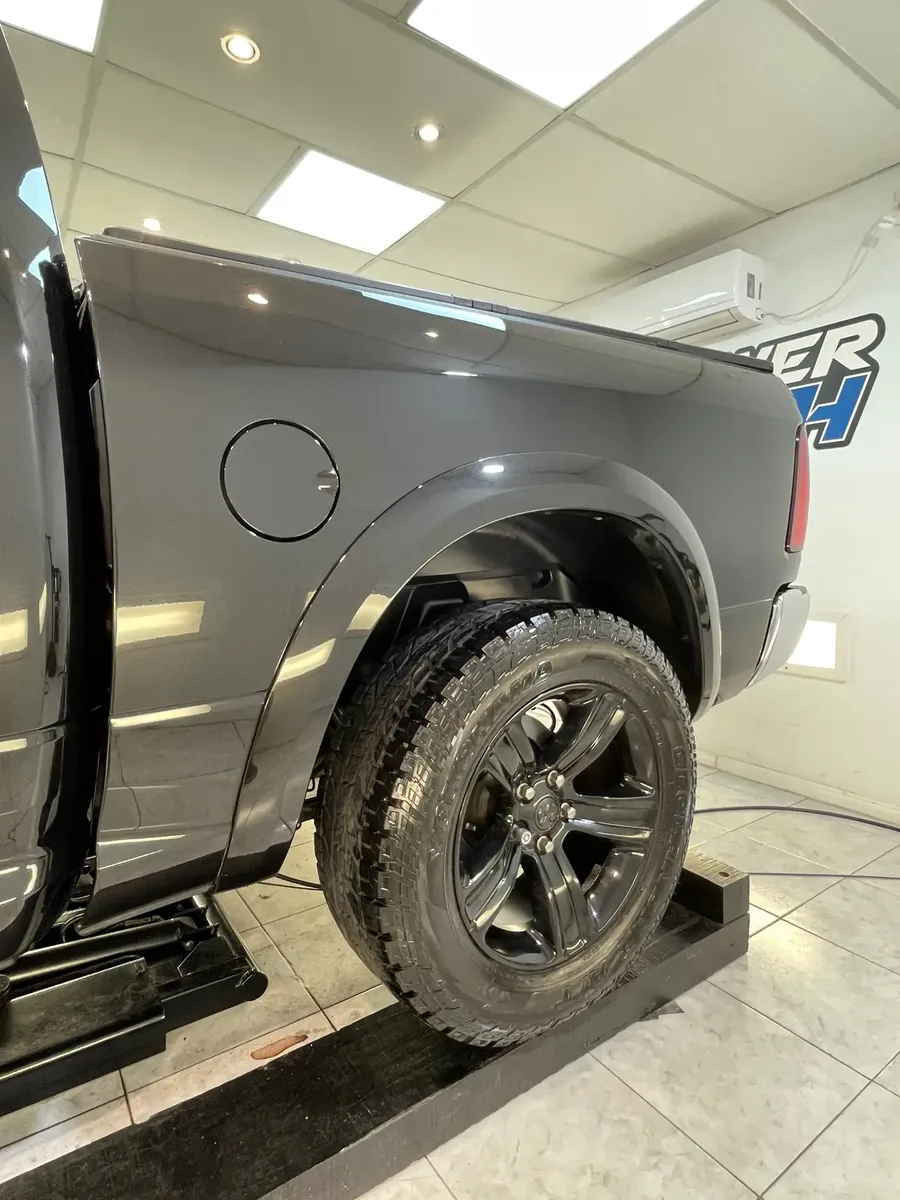 Dodge Ram 15005572740451513241610