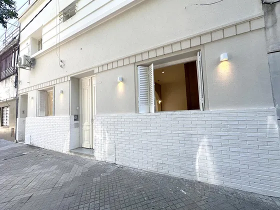 Venta Casa 3 Dormitorios En República De La Sexta Rosario