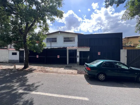 Se Alquila Casa Comercial