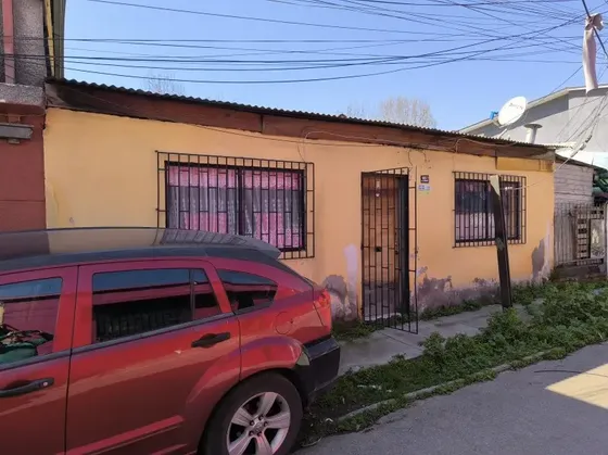 Se Vende Amplia Casa En Conchalí