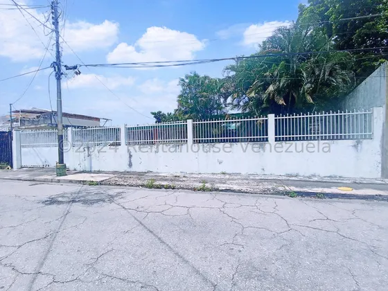 Anexo Como Depósito En Alquiler En La Coromoto 25-2378 Irrr
