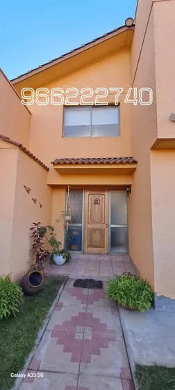 El Milagro Casa Impecable 3 D 2 Bñ, Uf 5.200 (69885)