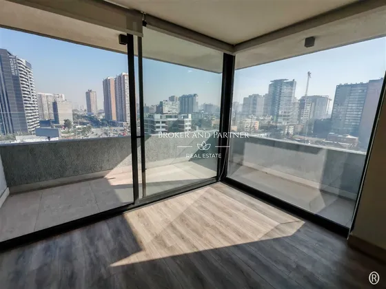 Impecable Incluye Refrigerador Con Estacionamiento