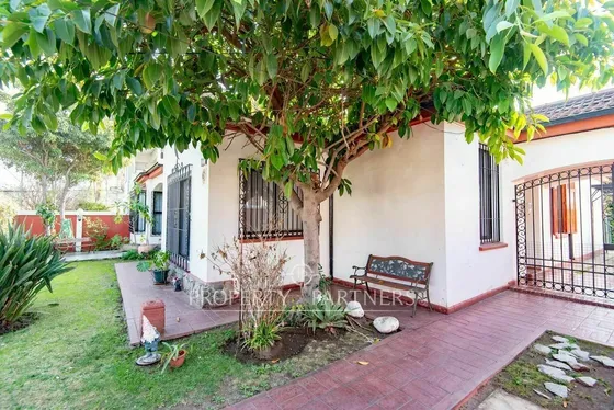 Casa Familiar En Venta En El Barrio Patrimonial De...