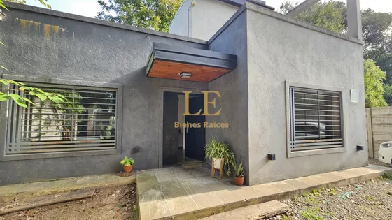 Casa En Venta - Garín Chico - Semicerrado