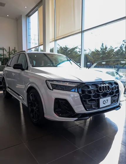 Audi Q7 3.0 Tfsi 55 S Line Phev 394hp
