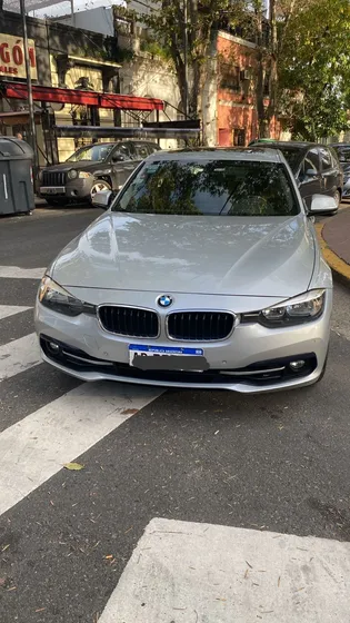Bmw Serie 3 3.0 330i Sedan Sport Line 252cv