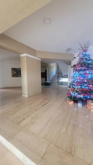 Se Vende Impecable Apartamento En Las Chimeneas Res. Escalar Rp