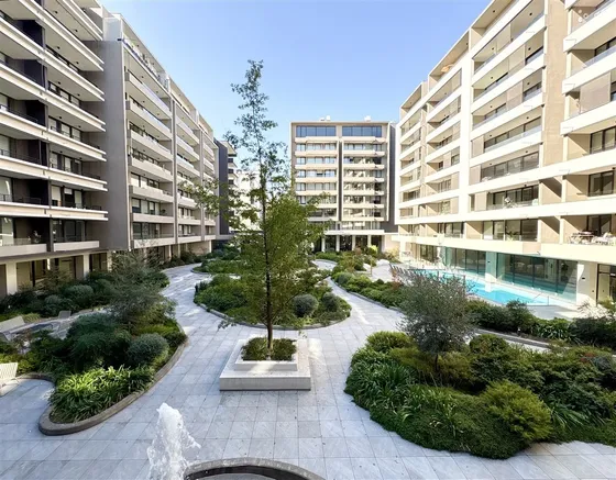 Hermoso Departamento En Arriendo De 2 Dorm. En Providencia