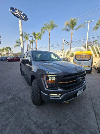Ford Lobo Tremor