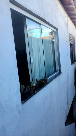  Casa Primeiro Andar Em Barra Do Gil Disponível