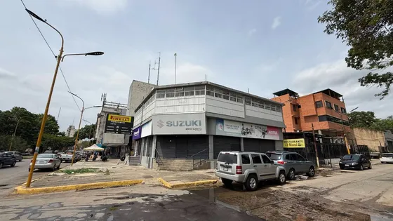 Meb Venta Local De Esquina Avenida Bolivar Norte Valencia 281431