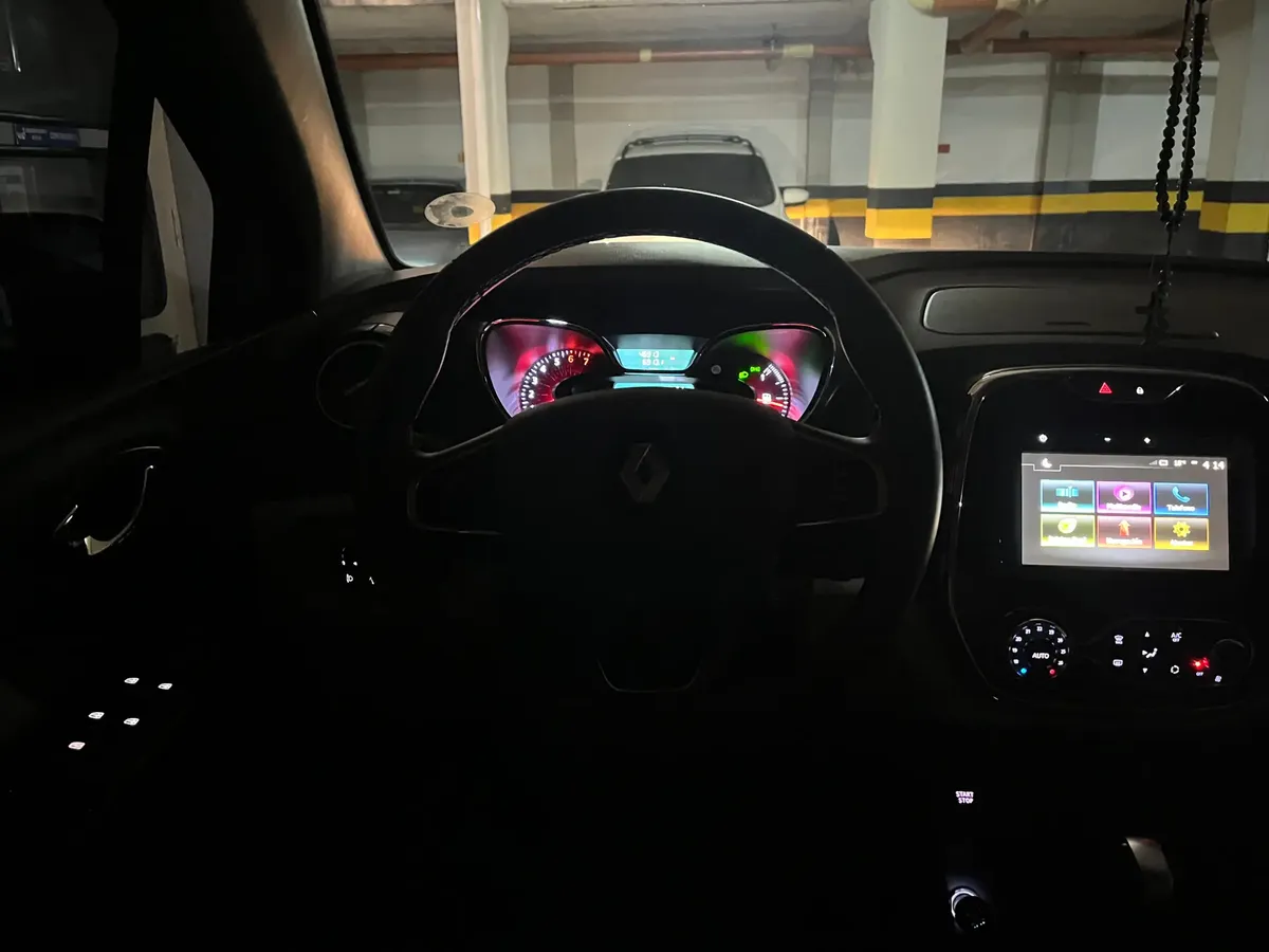 Renault Captur 2.0 Intens Automática640119138469141213