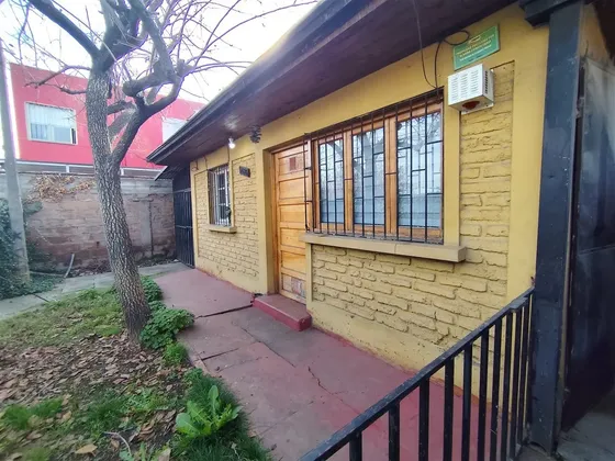Casa En Venta En Peñalolén