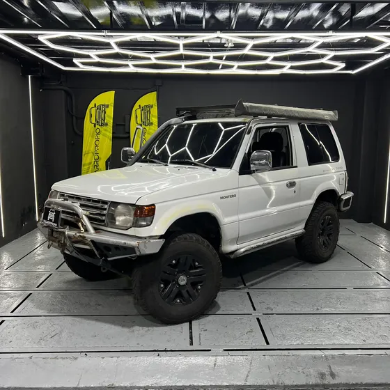 Mitsubishi Montero Dakar