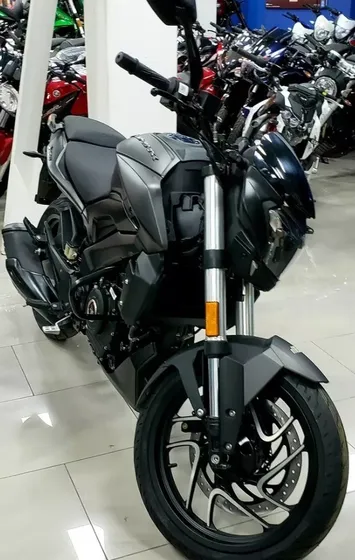 Bajaj Dominar 400 Tourer 