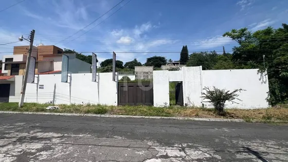 Venta De Terreno En Lomas De Cuernavaca, Excelente Ubicacion