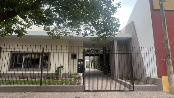 Venta Casa Apto Credito Alta Cordoba, Con Pileta!!!!
