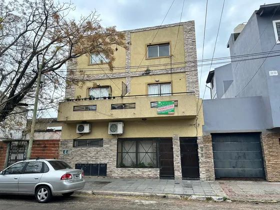 Ph Tipo Duplex C/ Balcon Y Patio
