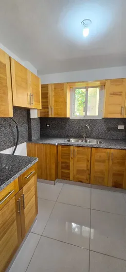 Quite And Comfortable Apartment In Torre Alta