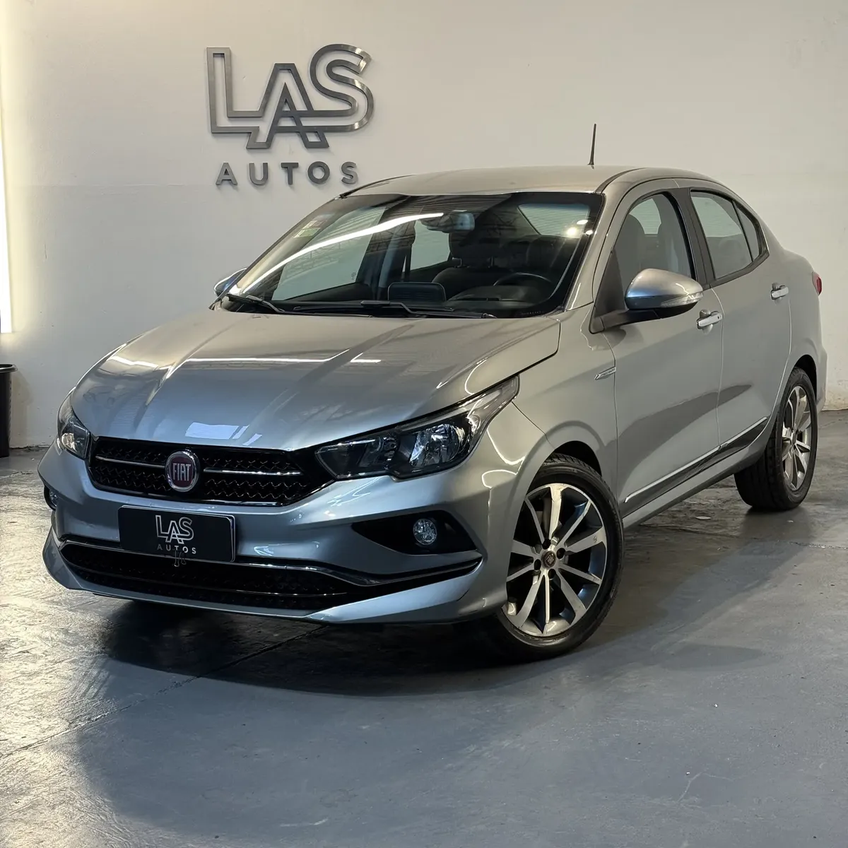 Fiat Cronos 1.8 16v Precision AT6 Pack Premium538452159565680641
