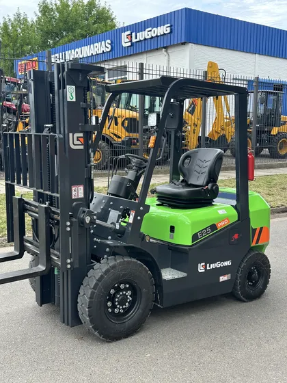 Autoelevador Liugong 2.5t Electrico Litio. Tomamos Usados! 