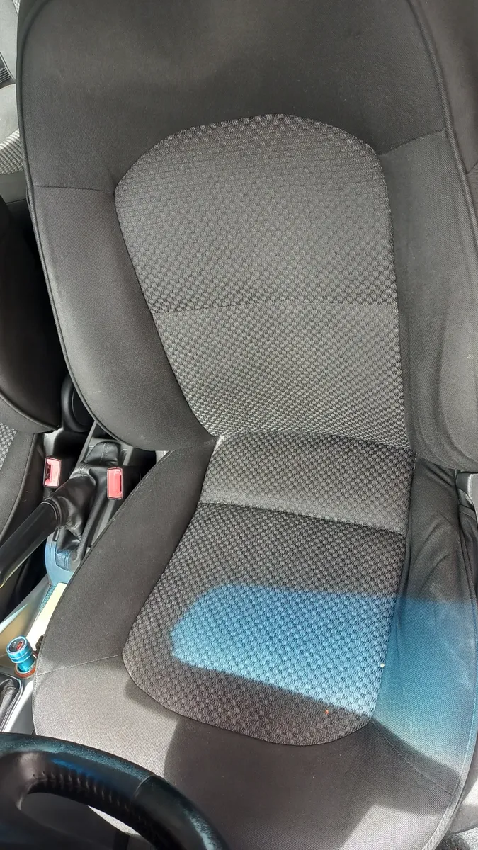 Fiat Linea 2013 1.8 16v Essence Flex 4p — foto 10