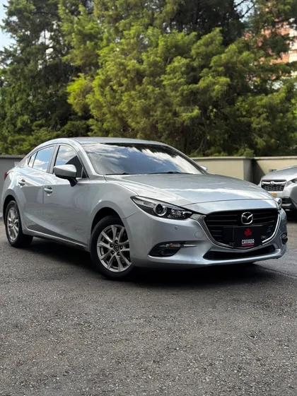 Mazda 3 2.0 Touring At