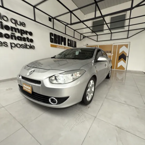 Renault Fluence 2.0 Privilege L10