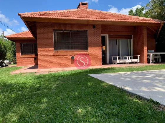 Casa  En Venta En Nautico, Escobar, G.b.a. Zona Norte