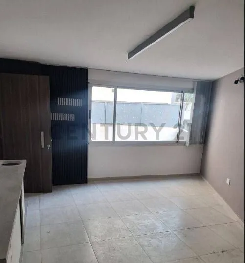 Oficina En Venta En Mariano Fragueiro 585, Primer Piso, Córd