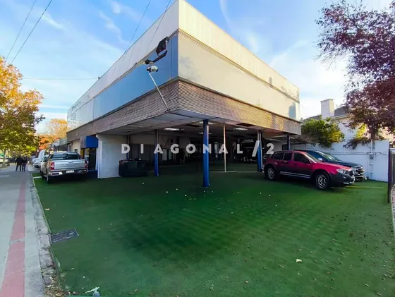 Local Comercial En Arriendo En Providencia