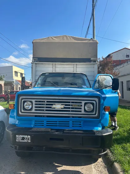 Chevrolet 814 Balancín