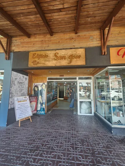 Arriendo Oficina Cowork , Edificio San José Puerto Varas.