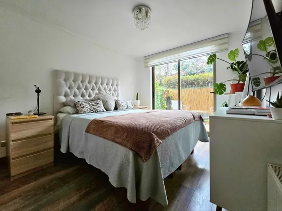 3 D / 2 B En 1er Piso Con 16m2 De Patio. (175622)