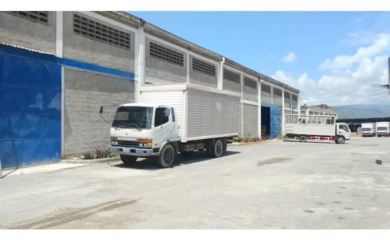 Vendo Complejo Industrial 6400m2 Guatire 0327